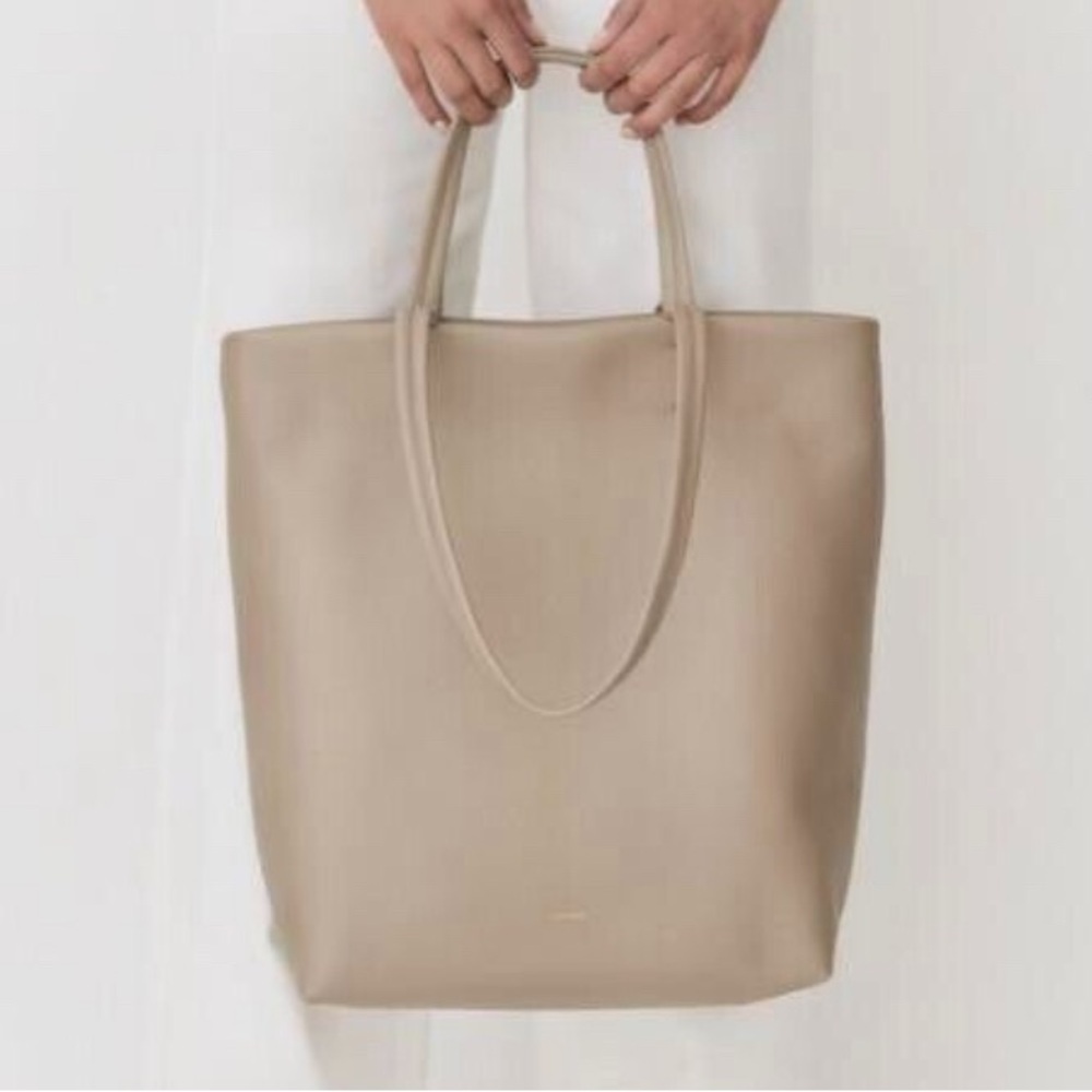 Cuyana Tall Easy Tote